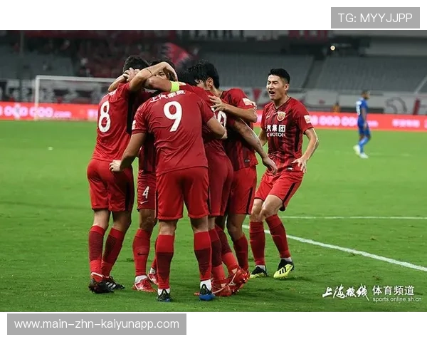 纽卡斯尔阿姆斯特朗门前抢点创造历史时刻