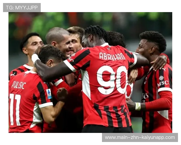 莱奥边路爆趟后传中，AC米兰门前吃饼